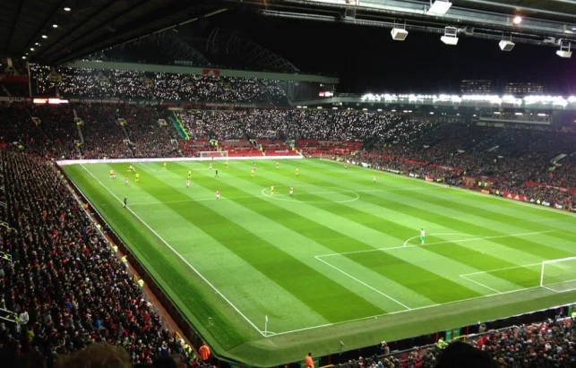 Contoh Bentuk Lapangan Sepak Bola
